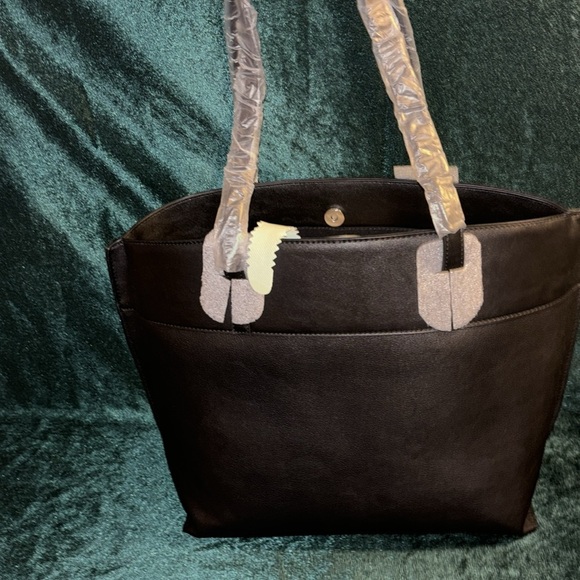 Nine West Doralia Tote Black NWT - Picture 8 of 12